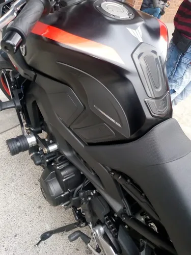 Protector De Tanque Lateral Apache 200 Rtr Rooster Aolmoto