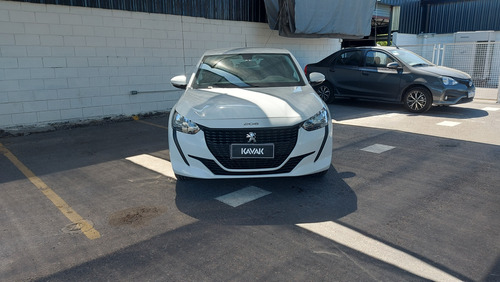 Peugeot 208 1.6L LIKE PACK