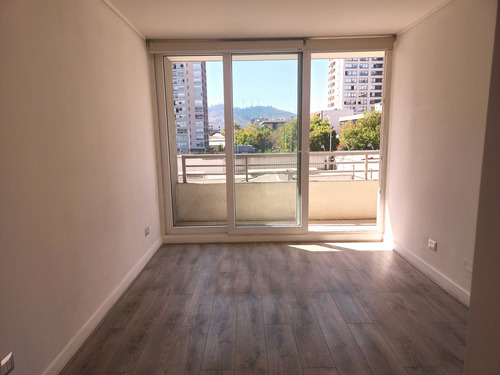 Arriendo Depto 2d/2b/b/est Metro Irarrázaval (84444)