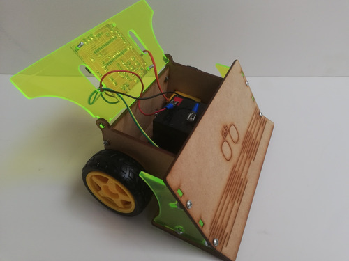 Robot De Sumo Bluetooth (Usado)