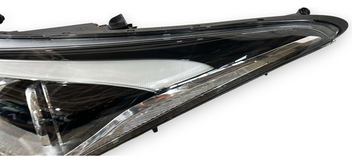 Farol Esquerdo Hyundai Hb20 2016/19 C/ Led (Usado)