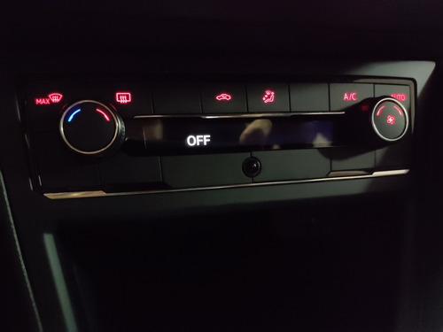 Imagen 15 de 15 de Volkswagen Nivus Highline 200 Tsi At 2021