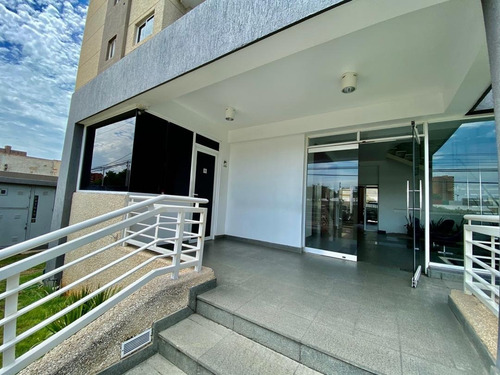 Imagen 29 de 30 de Aa-286 Zona Este Apartamento En Edificio Pacífica. Sector Bellas Artes