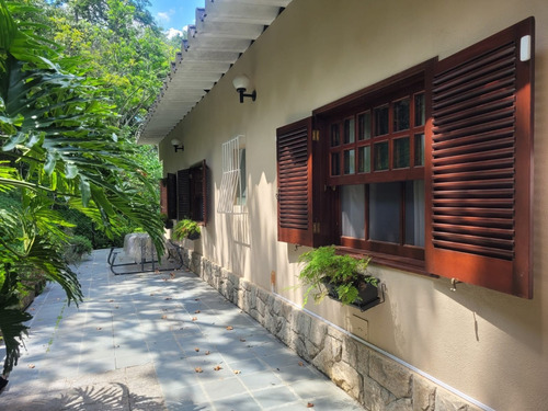 Chácara No Condômino Quinta Das Flores, De 3.200m² C/casa Antiga De 400m²- S.j.campos-