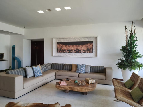 Departamento En Venta En Acapulco Frente A Playa