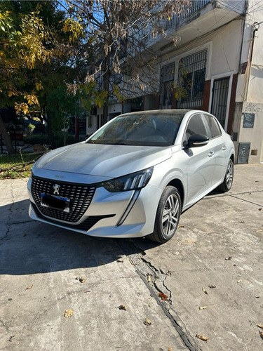 Peugeot 208 1.6 Feline Tiptronic