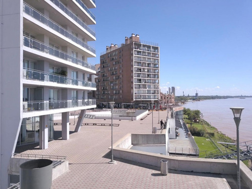 Imagen 2 de 18 de Torre Barranca, Tres Dormitorios Y Dos Cocheras.