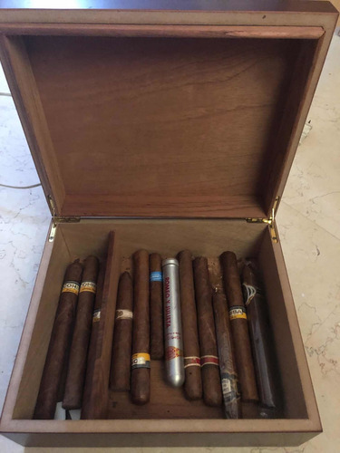 Imagen 2 de 3 de Caja Humidor