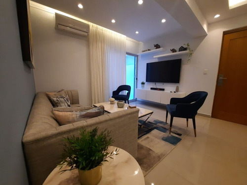 Apartamento Con Terraza En Alquiler En Arroyo Hondo Viejo