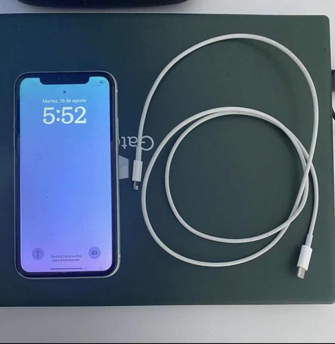 iPhone XR 64 Gb