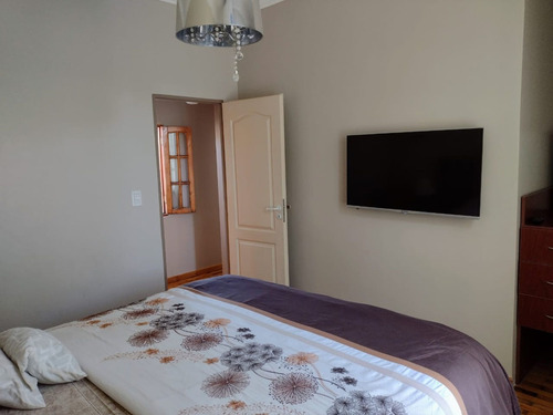 Casa En Venta 4 Ambientes +departamento En Haedo