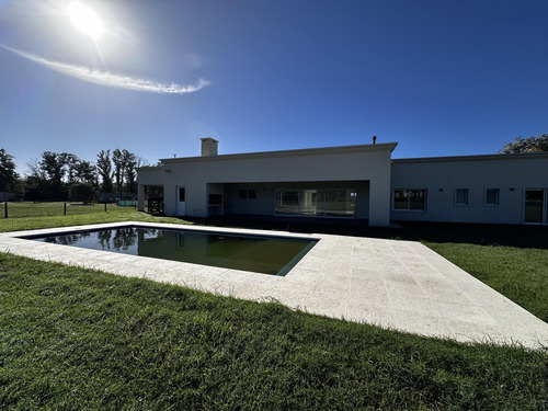 Casa En Comarcas De Lujan, Santa Inés