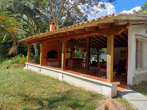 Se Vende Casa La Entrada, Naguanagua, Carabobo. L.m