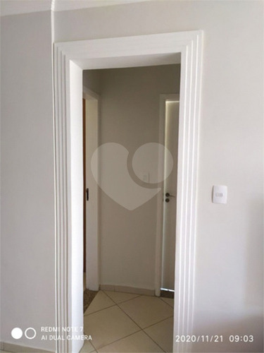 Imagem 9 de 18 de Excelente Apartamento, 02 Dormitórios, 01 Sala Dois Ambientes, 01 Cozinha, E 01 Vaga Fechada. - Reo546745