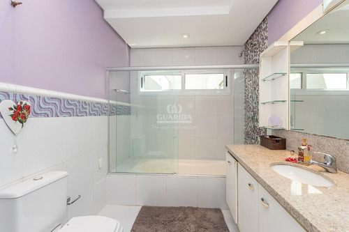 Imagem 15 de 30 de Casa Residencial Para Aluguel, 3 Quartos, 3 Suítes, 3 Vagas, Vila Assuncao - Porto Alegre/rs - 9260