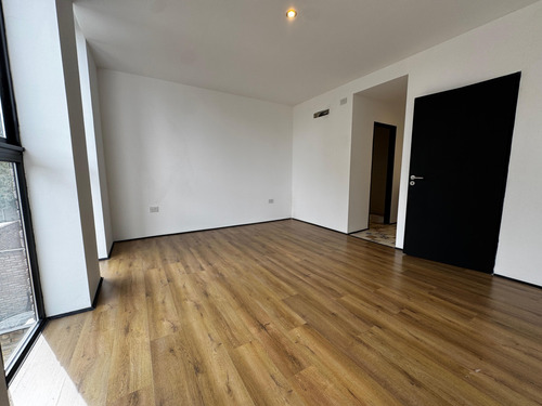 Duplex 3 Ambientes Con Cochera En Venta Complejo Copa Moreno