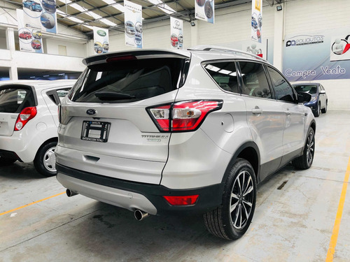 Imagen 8 de 14 de Ford Escape 2018 2.0 Titanium Ecoboost At
