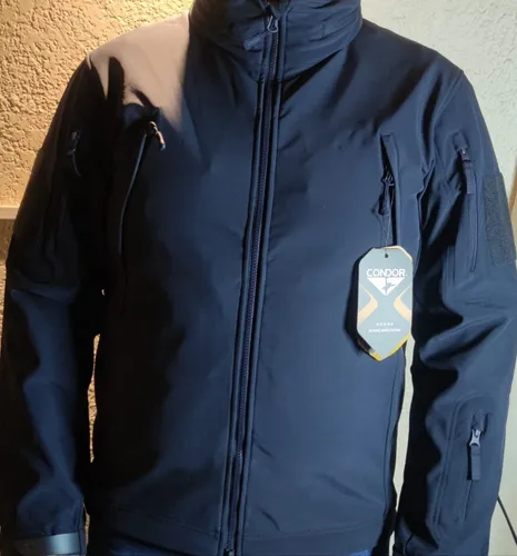 Chamarra Condor Summit Softshell Jacket 602 Negra azul Cuotas