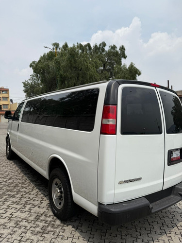 Chevrolet Express 6.0ls C 15 Pas At