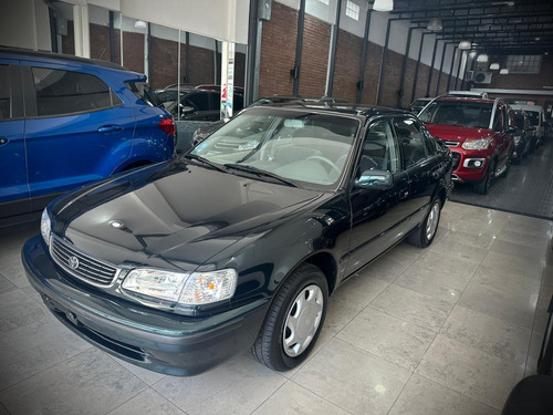 Toyota Corolla 1.8 Xei At