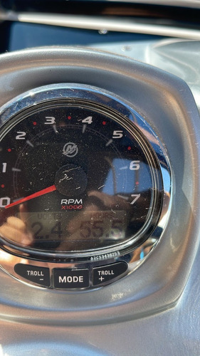 Imagem 9 de 11 de Lancha Conquest 180 Com Motor 100 Hp Mercury