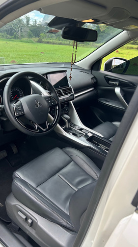 Mitsubishi Eclipse Cross 1.5 Sport Hpe-S Turbo S-Awc Cvt 5P