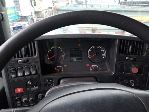 Imagem 4 de 8 de Scania Scania