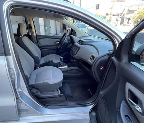 Imagen 6 de 8 de Chevrolet Spin Ltz 5as 2016 Automotores Gps