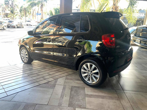 Volkswagen Fox 1.6 Highline 2011