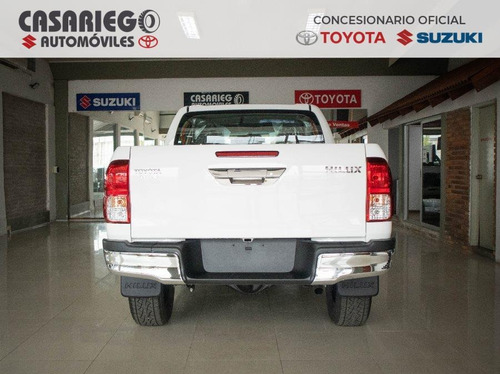 Toyota Hilux Sr 4x4 Diesel At Precio Leasing 2.4 2021 0km