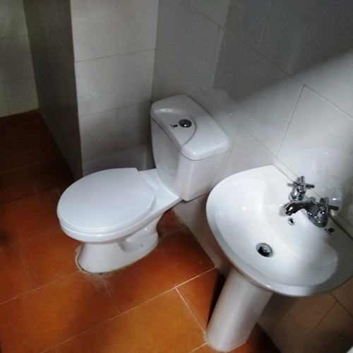 Imagen 14 de 17 de Apartamento En La Trigaleña Res. Vistapo 50.000 Negociable , Carlos Tona, 04129305244, Ata-mc