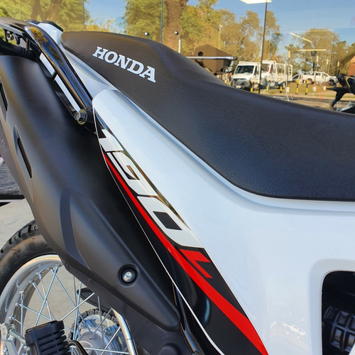 Imagen 4 de 9 de Honda Xr 190 Modelo 2022 - Xr190 0km