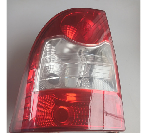Lanterna Fiat Strada Lado Esquerdo 2009 A 2014 