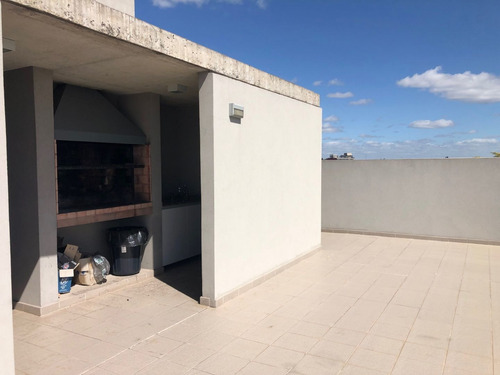 Imagen 3 de 21 de Departamento De 42 M2 C/cochera En El Palomar Frente Acceso