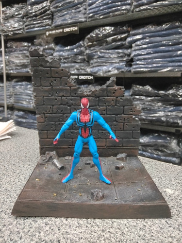 Marvel Spiderman, Traje Azul, 4 Pulgadas!! (Usado)