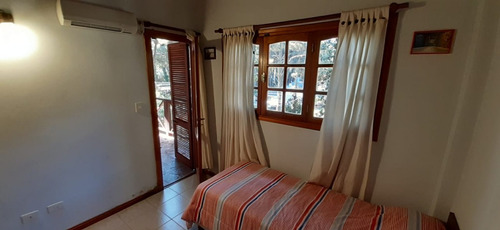 Casa De Tres Dormitorios A 300 Metros Del Mar