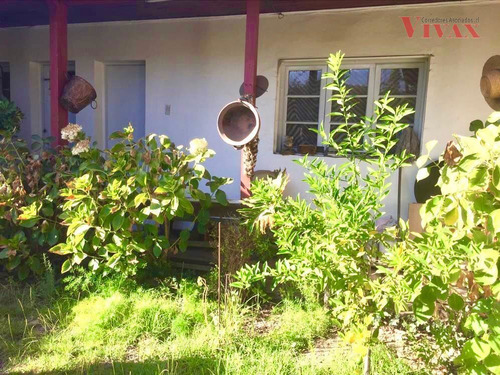 Casa En Venta De 5 Dorm. En Ñuñoa
