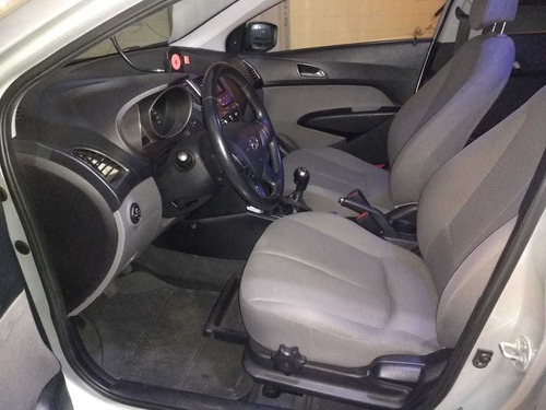 Hyundai Hb20 1.6 Premium Flex 5p 2013