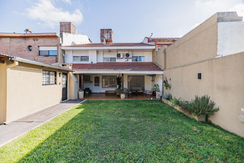 Imagen 2 de 30 de Venta Casa De 5 Ambientes En Barrio Malvinas Boulogne San Isidro