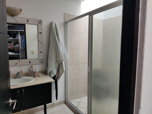 Residencia En Venta En Burgos Bugambilias