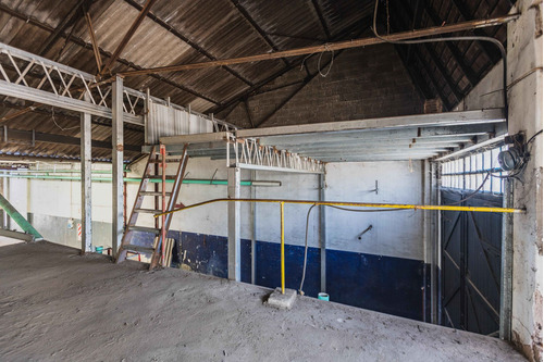 Deposito Industrial Con Oficinas En Venta En Munro