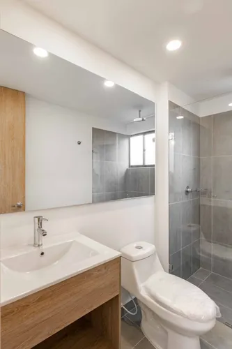 Casa En Arriendo/venta En Canelon. Cod V22482