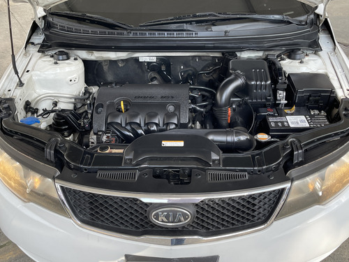 Kia Cerato Forte 1.6 At 1600cc 2ab Abs