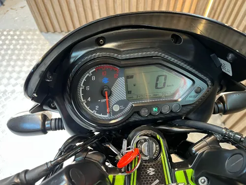 Bajaj Pulsar 180 Fi Neon 2022