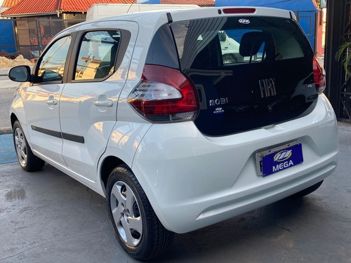 Imagem 4 de 15 de Fiat Mobi 1.0 8v Evo Like. 2018