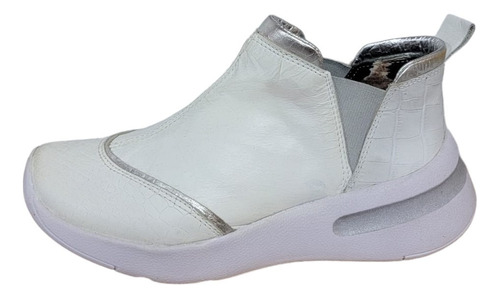 Bota De Cuero Para Dama. Versa Ultra White