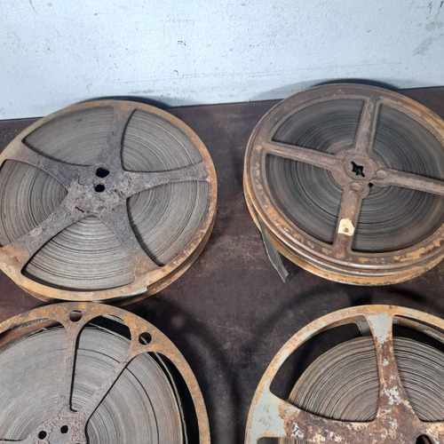 Imagem 3 de 7 de Filme 16mm Antigo Lote Com 5 Carretéis, No Estado, Ler