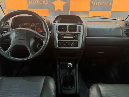 Mitsubishi Pajero TR4 2.0 FLEX 4X4