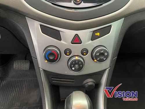 Chevrolet Tracker 1.8 MPFI LTZ 4X2 16V FLEX 4P AUTOMÁTICO