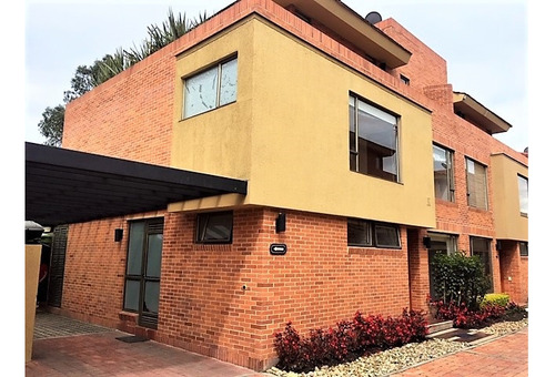Casa Condominio En Arriendo/venta En Bogotá. Cod A1004376